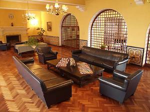 Dm Hoteles Ayacucho Eksteriør billede