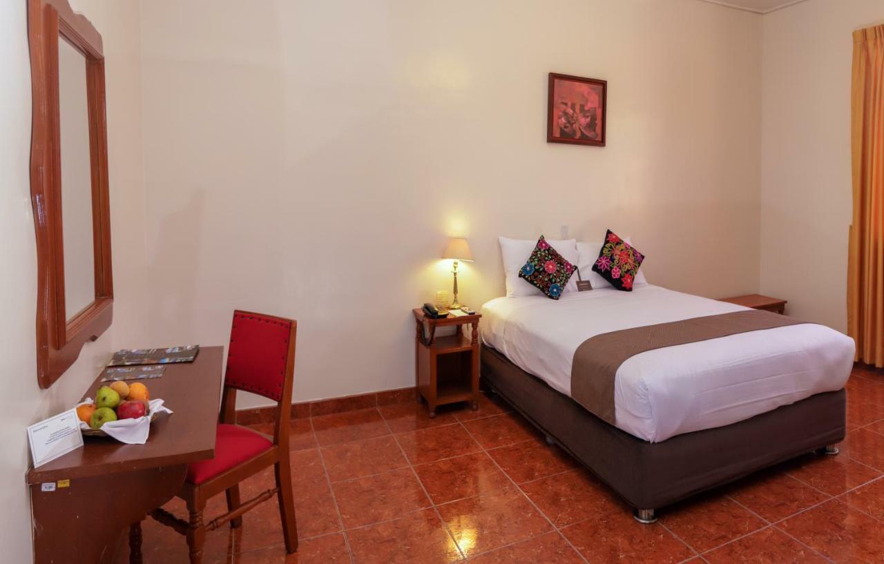 Dm Hoteles Ayacucho Eksteriør billede